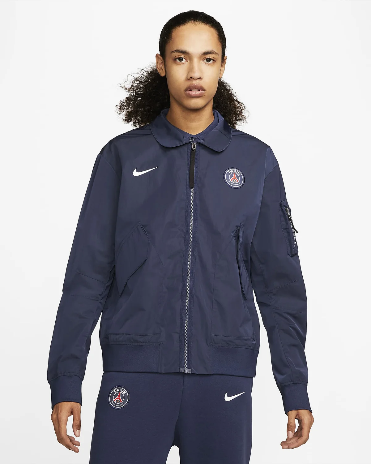 Вітровка чоловіча Nike Psg M Nsw Pe Ul Bombr Jkt (DN1489-410)