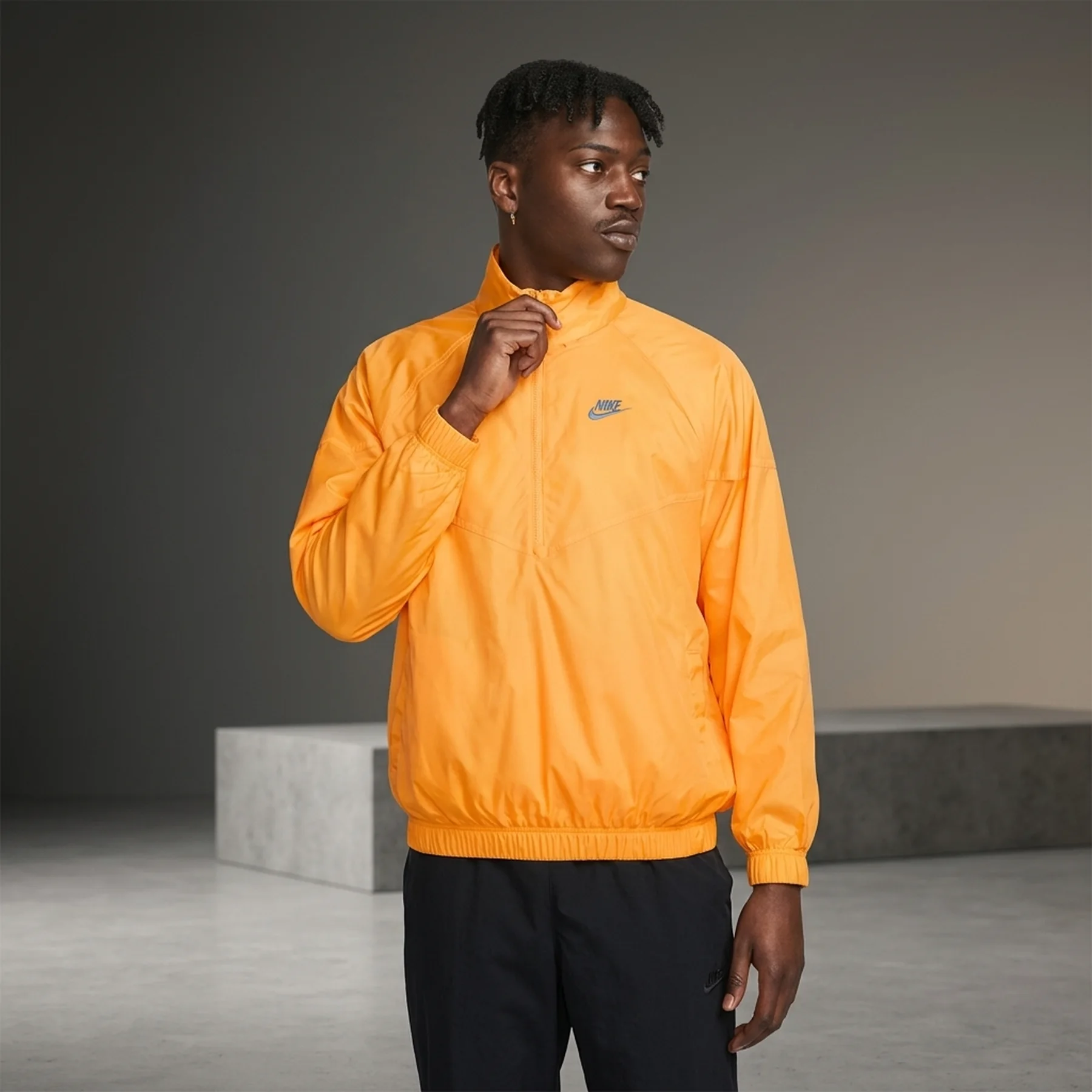 Вітровка чоловіча Nike Wr Anorak Jkt (DQ4910-717)