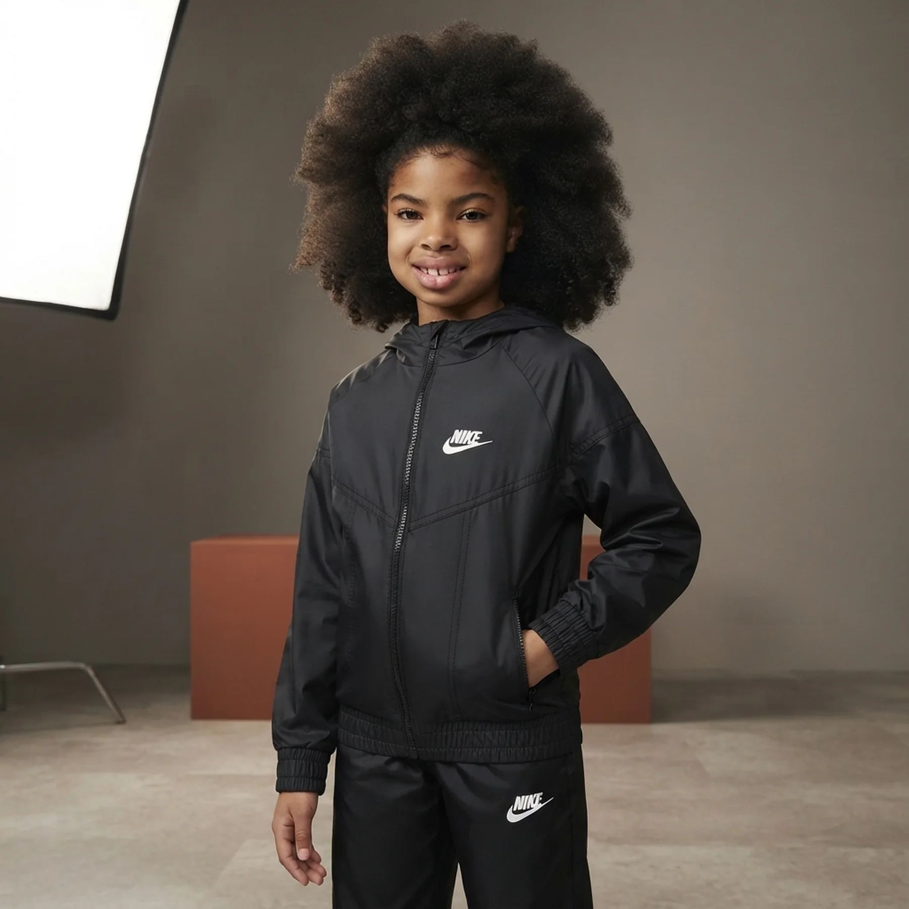 Вітровка дитяча Nike Sportswear Windrunner Black (HJ2534-010)