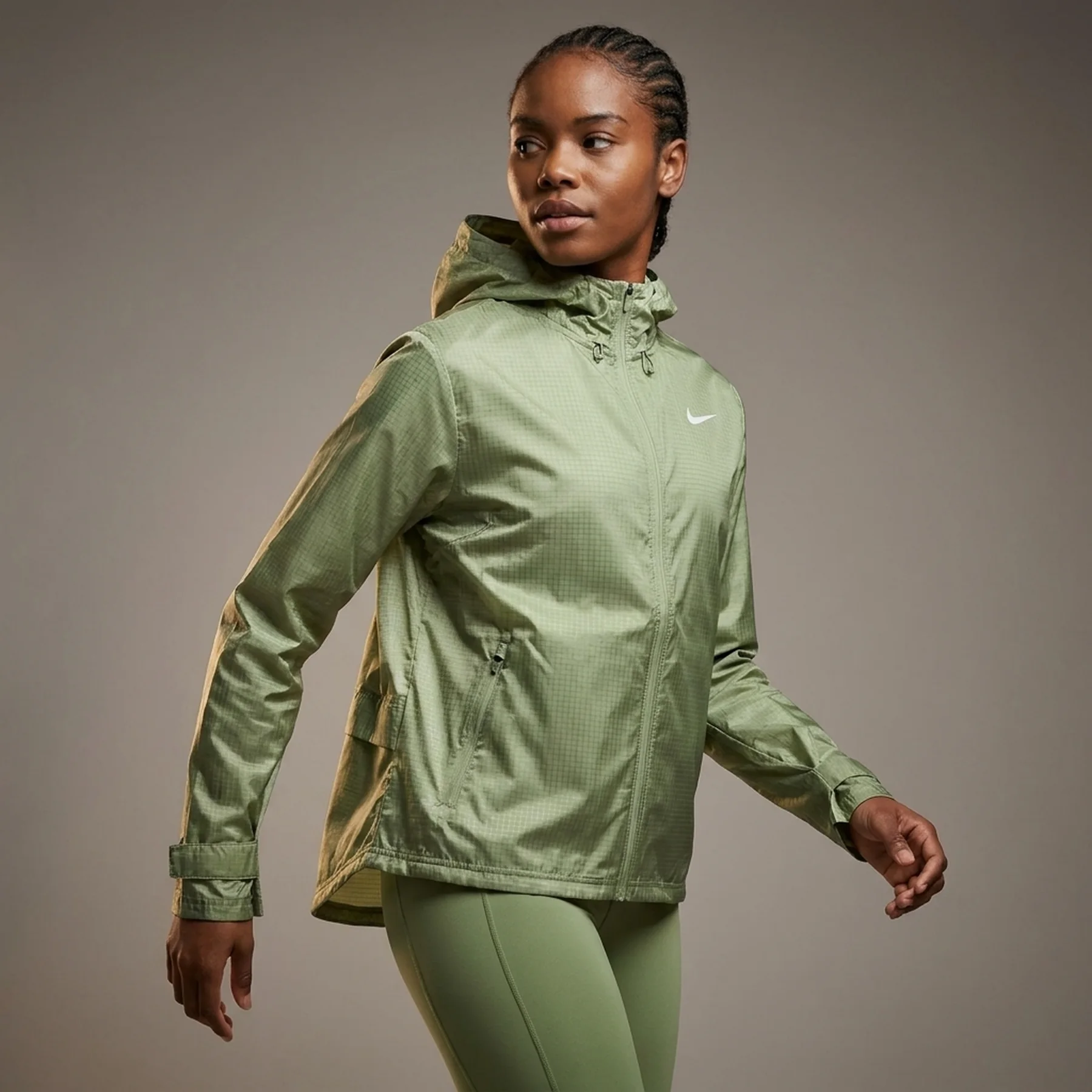 Вітровка жіноча Nike Essential Jacket (CU3217-386)