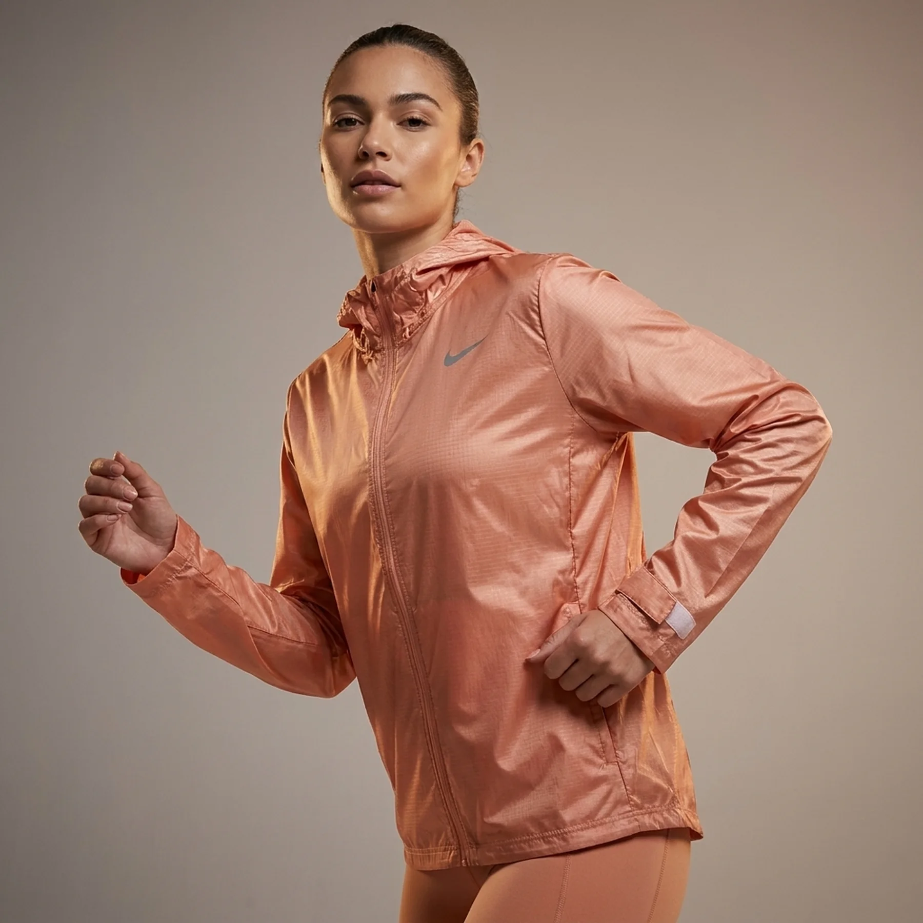 Вітровка жіноча Nike Essential Jacket Orange (CU3217-824)