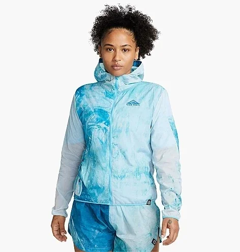 Вітровка жіноча Nike Repel Trail Running Jacket Light Blue (DX1041-085)