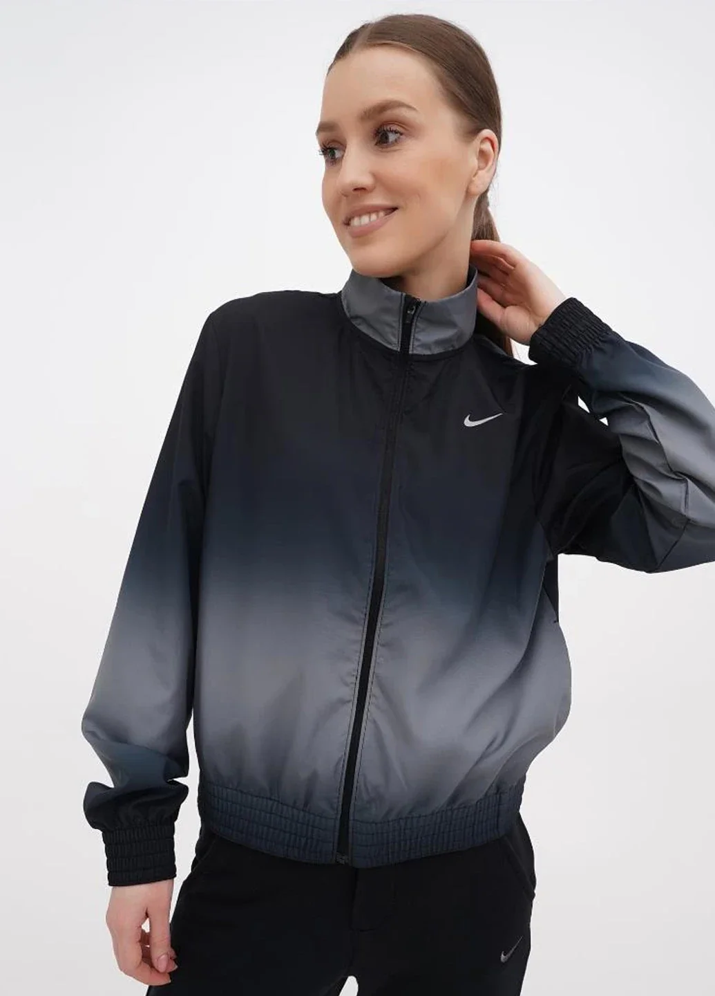Вітровка жіноча Nike Swsh Run Prnt Jkt (DX1039-010)
