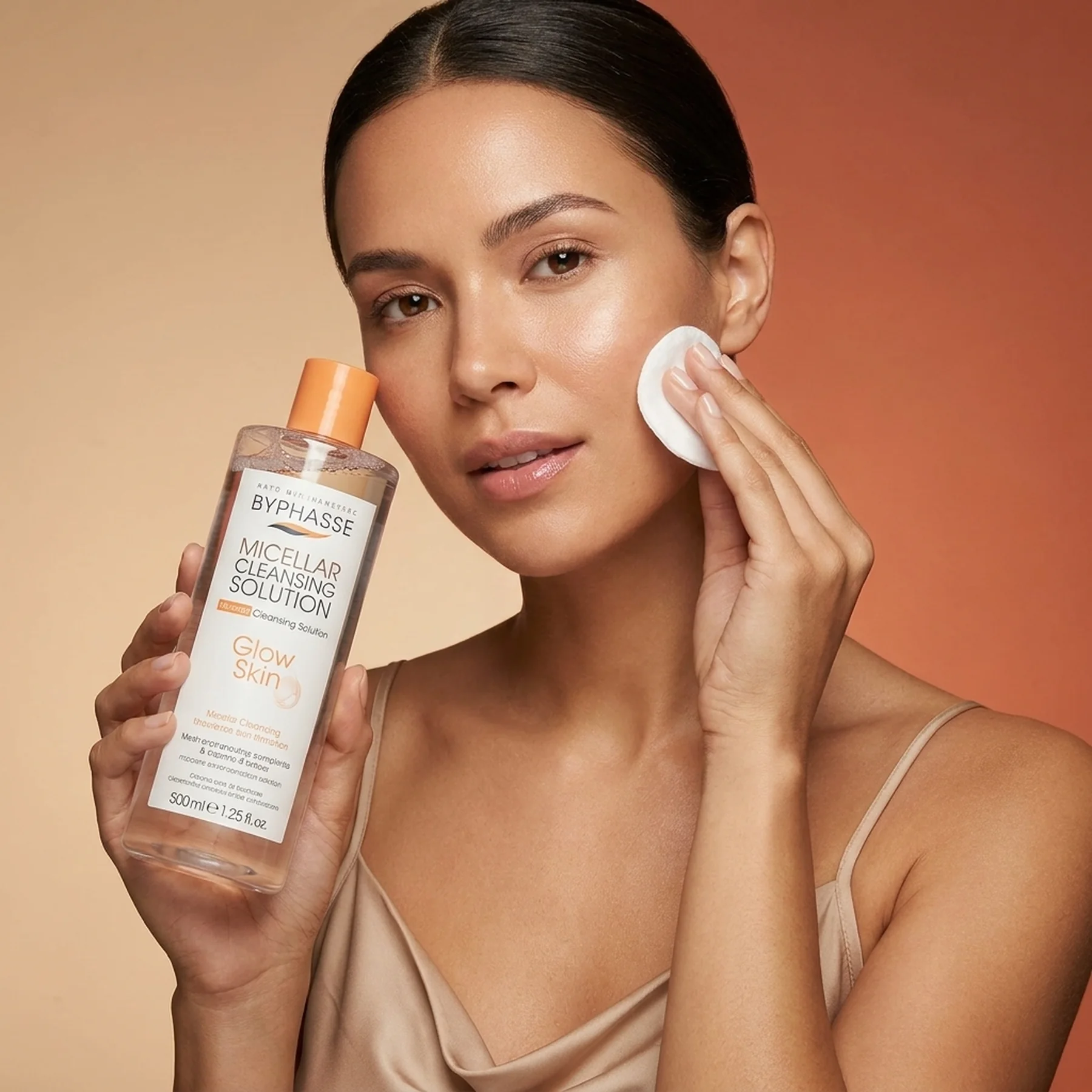 Вода Byphasse Micellar Cleansing Solution Glow Skin Vitamine C 500 мл