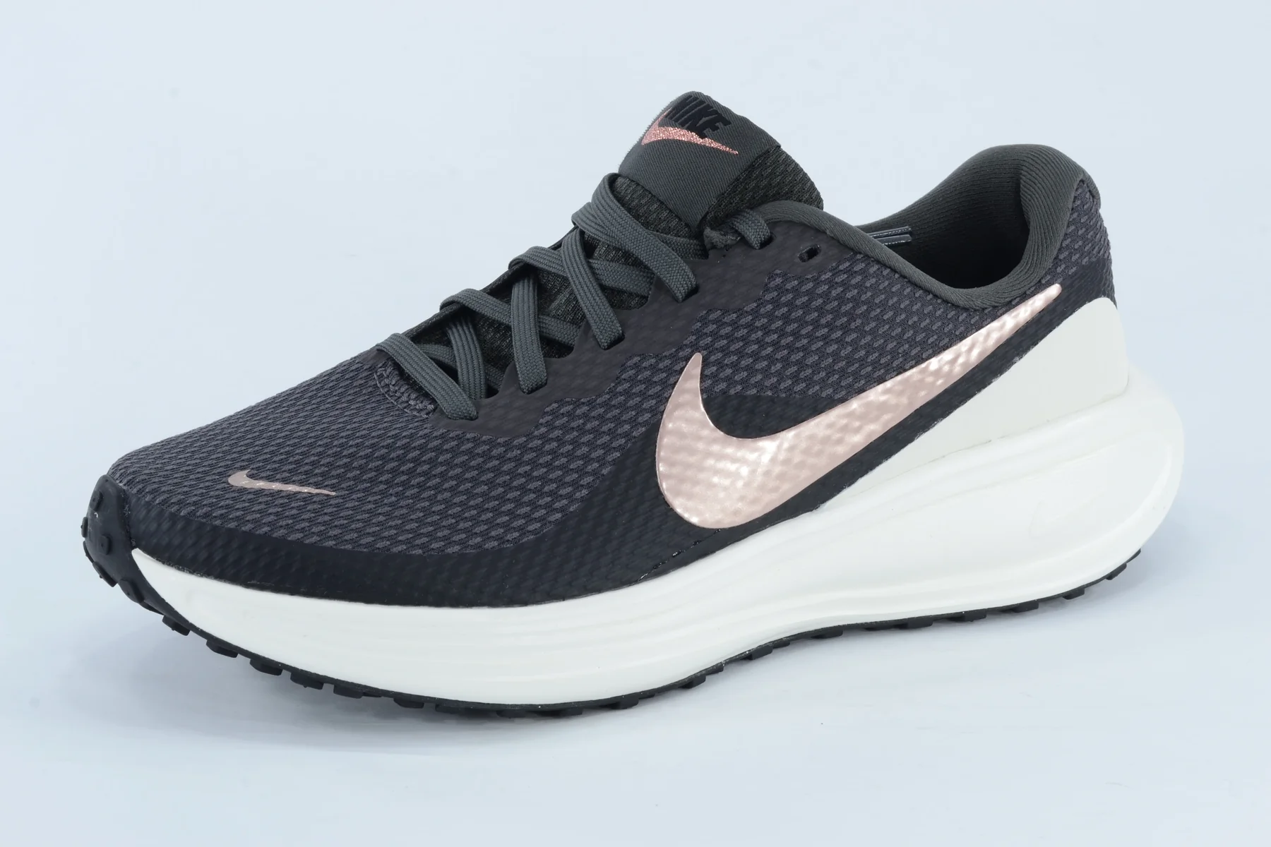 W Revolution 8