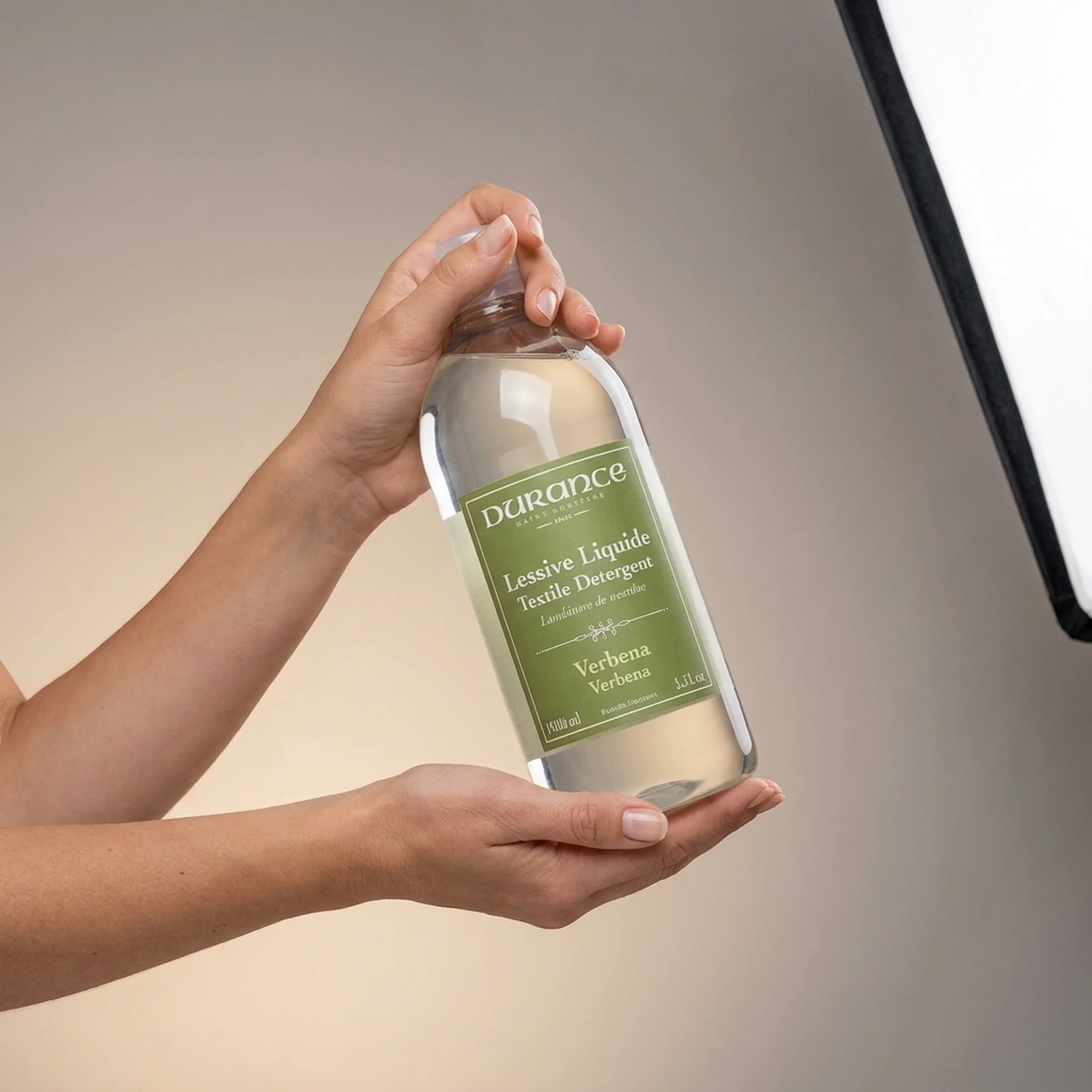 Средство для стирки Durance Lessive Liquide Textile Detergent 1000 мл Вербена