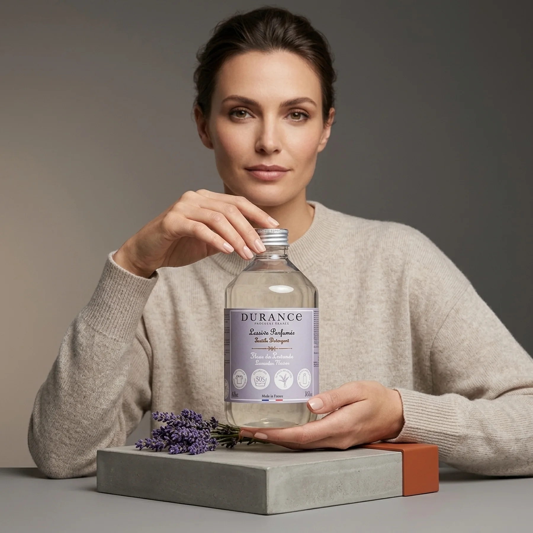 Средство для стирки Durance Lessive Liquide Textile Detergent 500 мл Лаванда