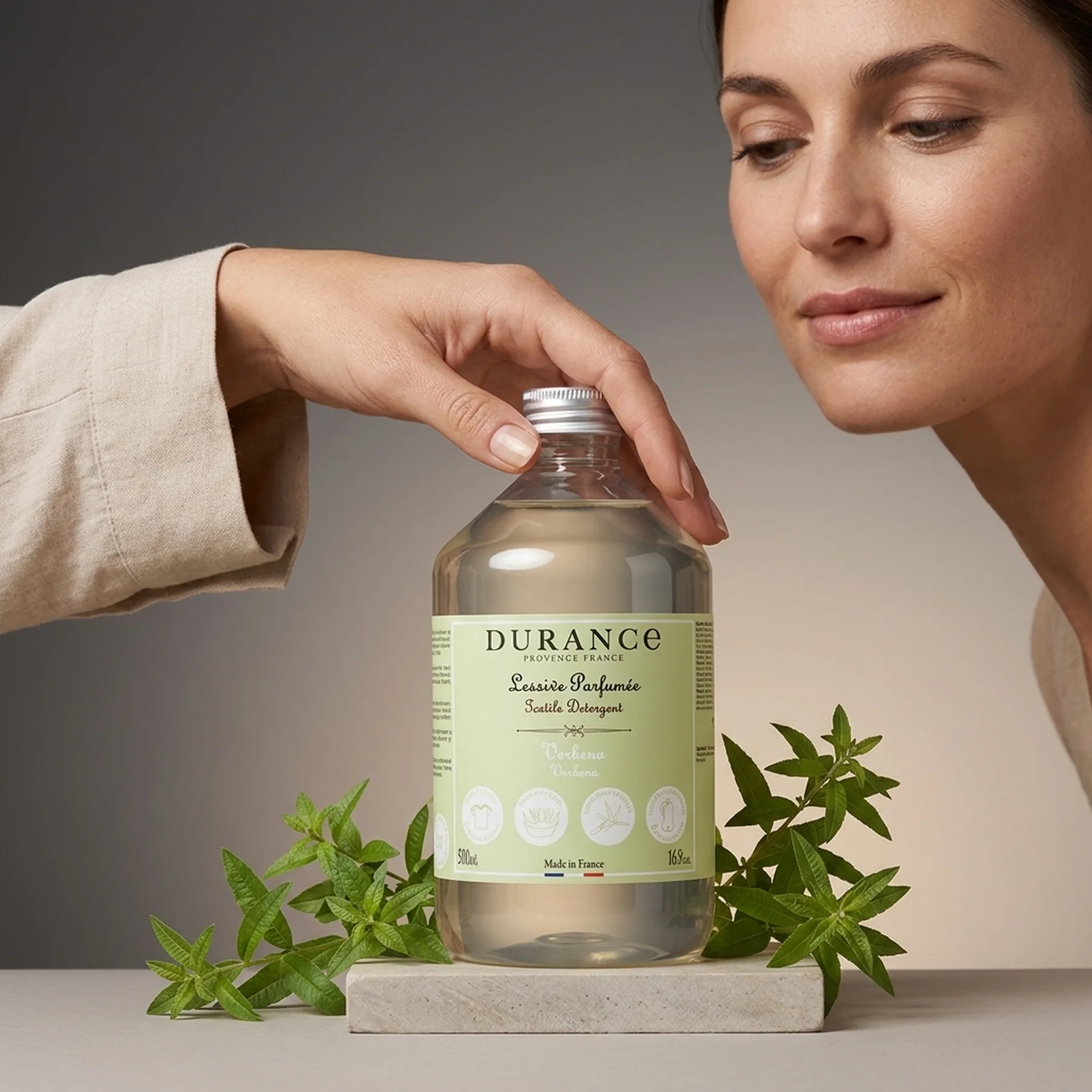 Средство для стирки Durance Lessive Liquide Textile Detergent 500 мл Вербена