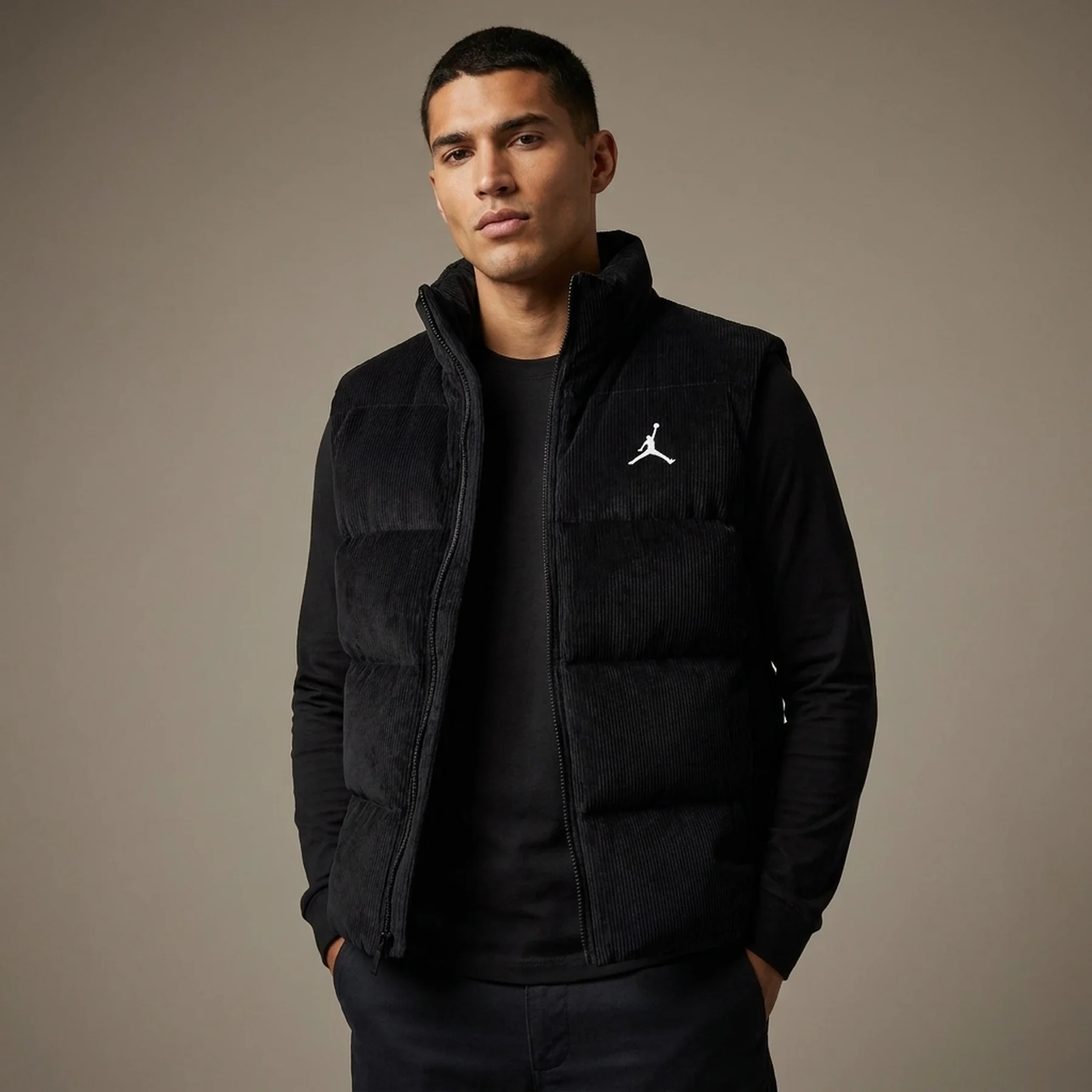 Жилетка чоловіча Jordan Flt Down Black (HV0534-010)