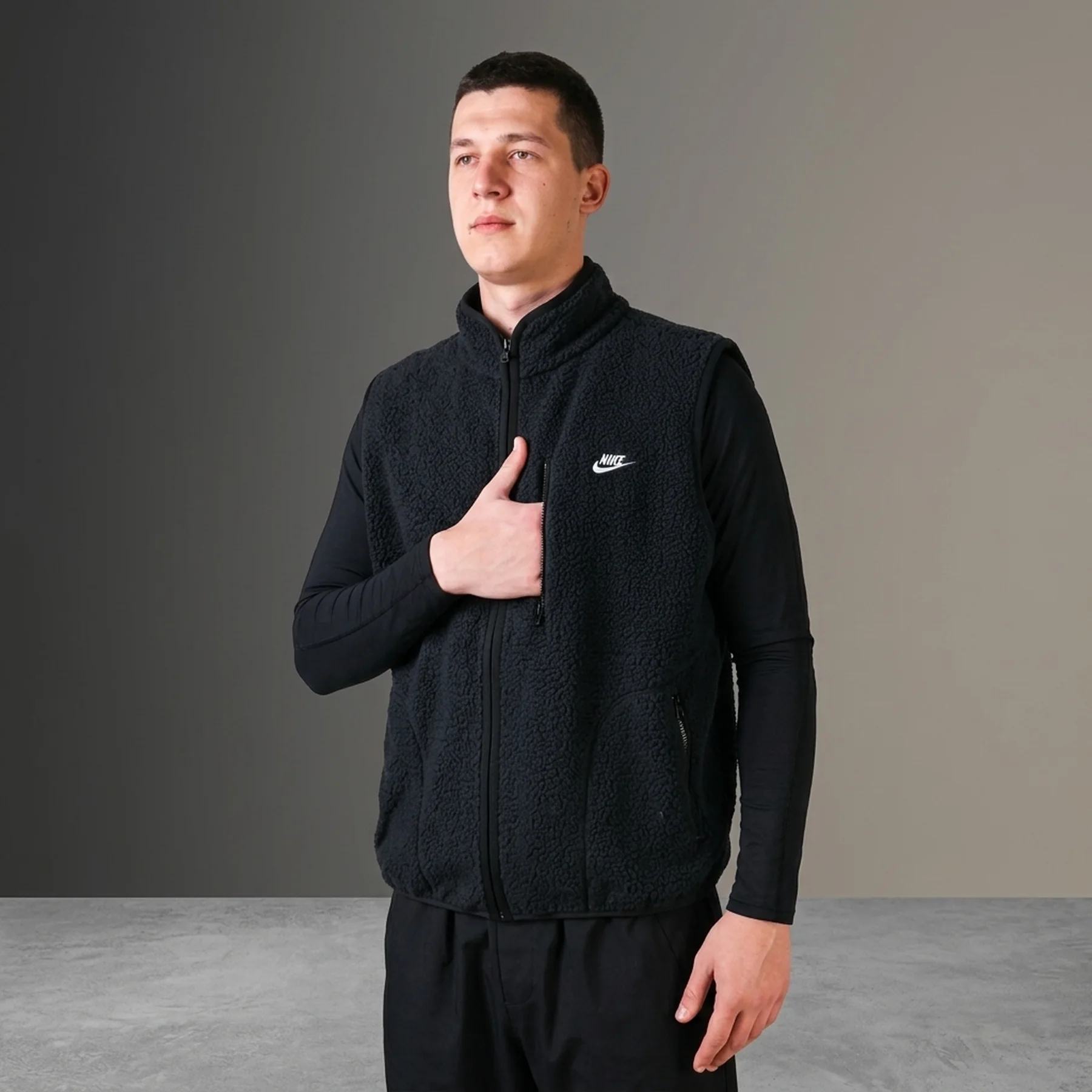 Жилетка чоловіча Nike M Nk Club Ssnl Winterized Vest (FZ0894-010)
