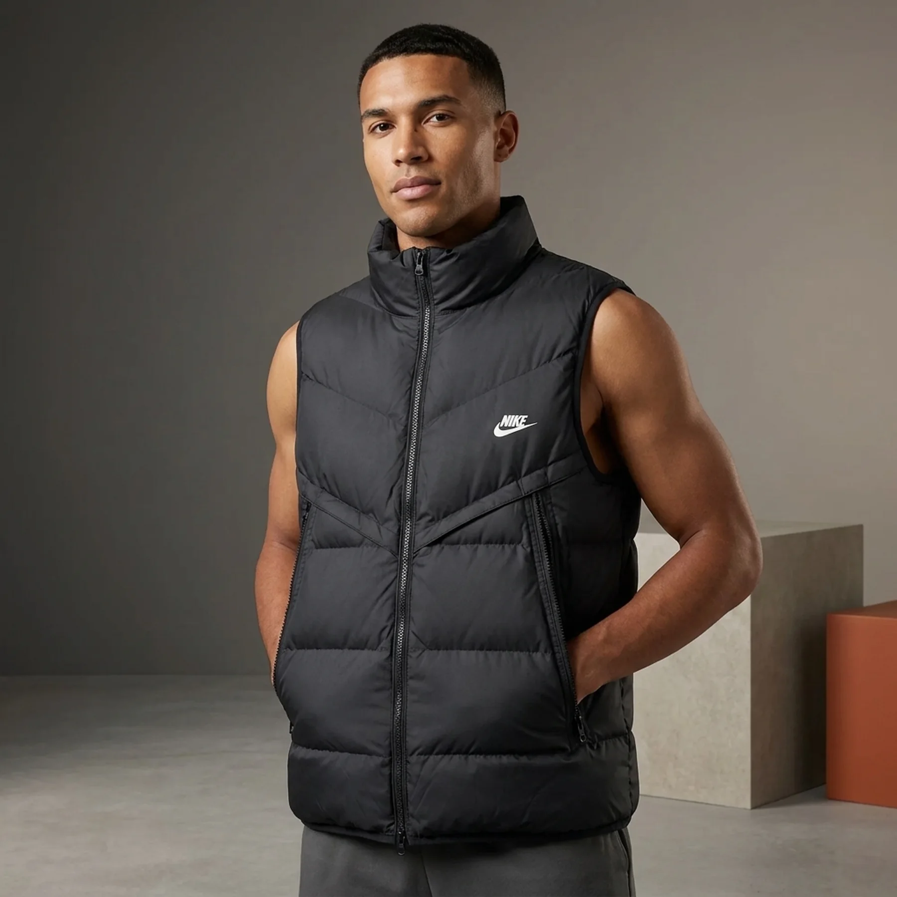 Жилетка чоловіча Nike Sf Wr Pl-Fld Vest (DR9617-010)