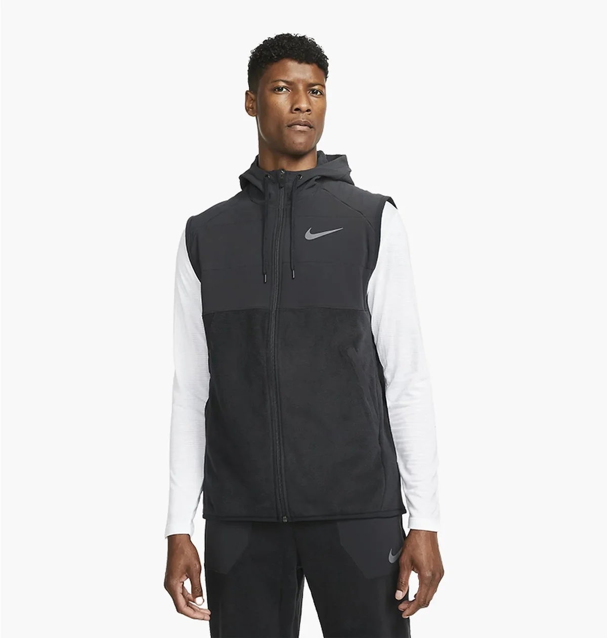 Жилетка чоловіча Nike Therma-Fit Men Training-Gilet (DD2132-010)