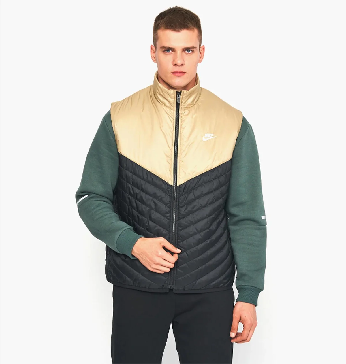 Жилетка чоловіча Nike Therma-Fit Windrunner (FB8201-010)