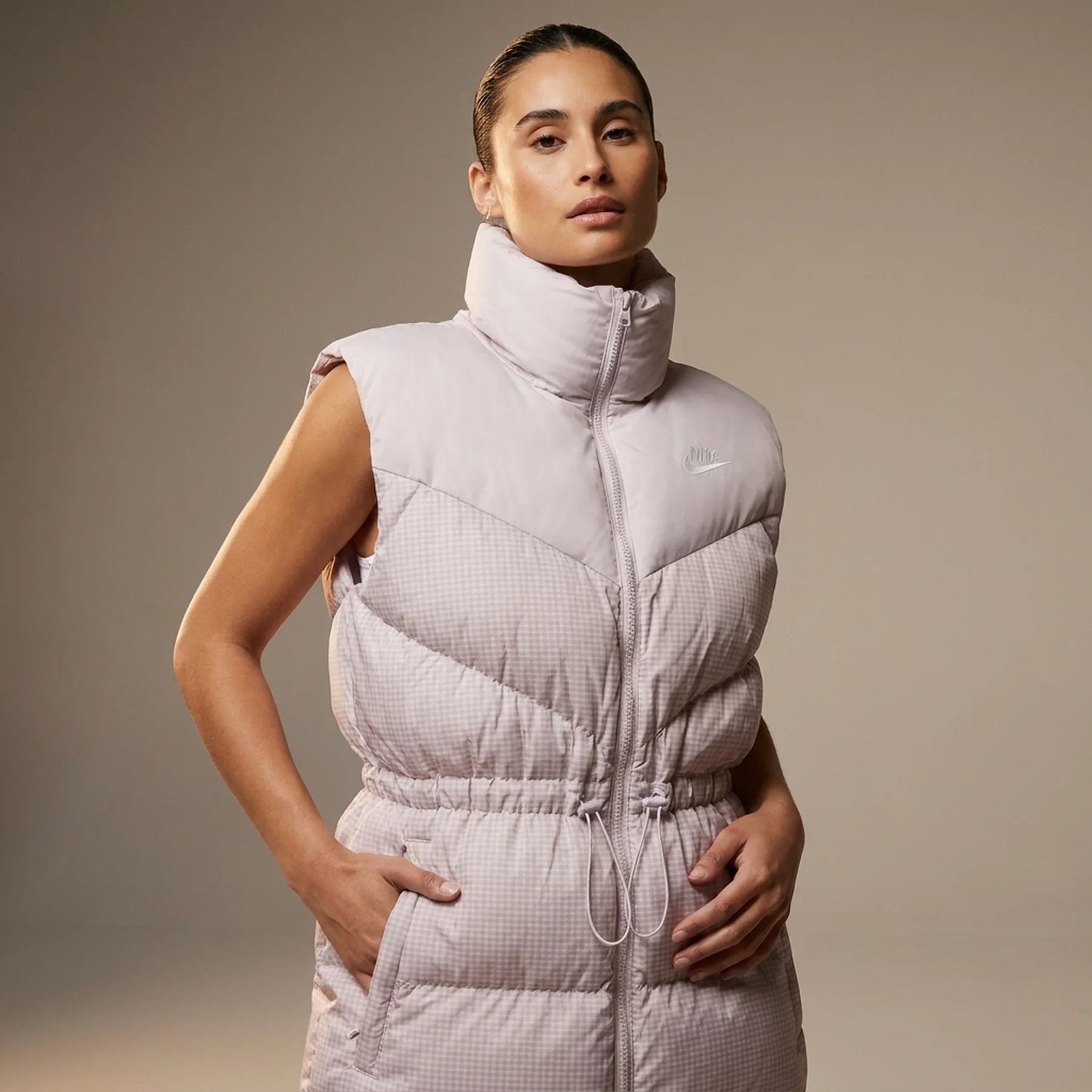 Жилетка жіноча Nike Sportswear Windpuffer (FB8794-019)