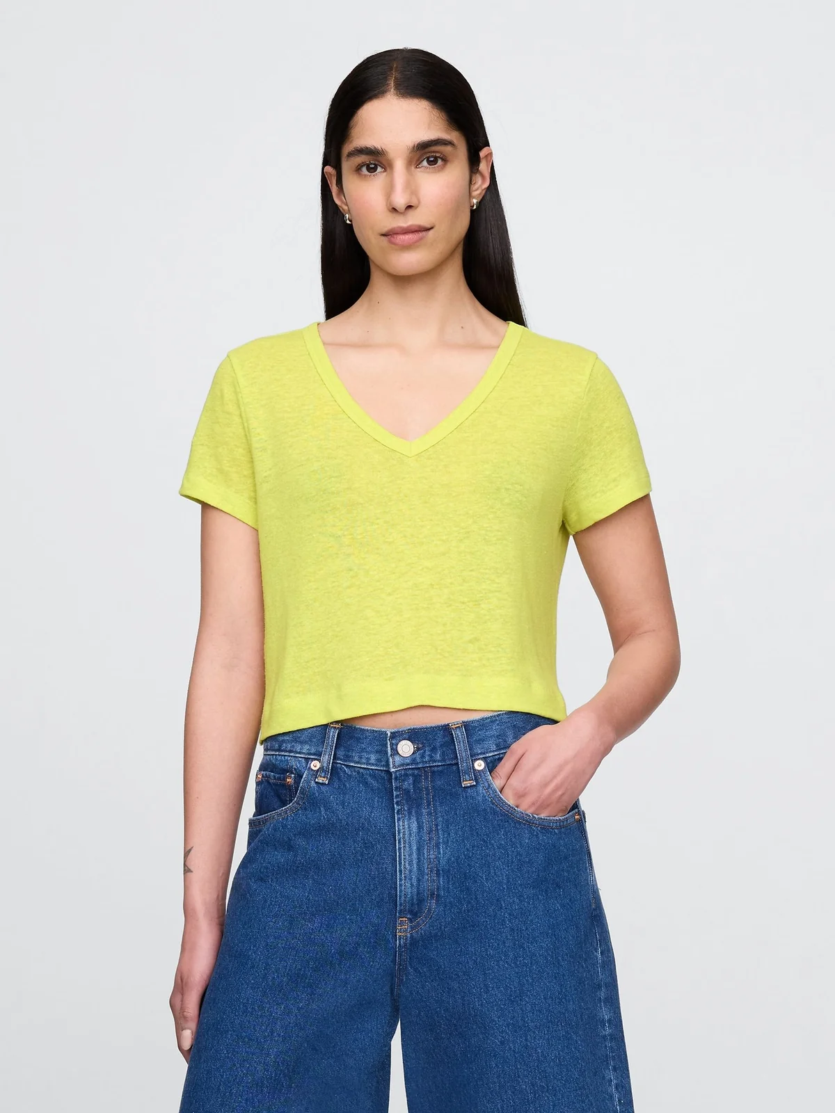 Жіноча футболка однотонна GAP 1159844740