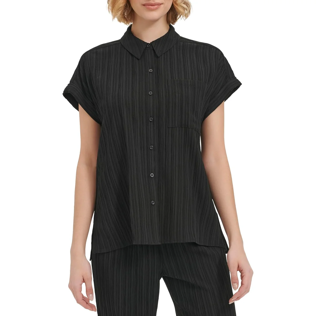 Жіноча легка сорочка на ґудзиках Calvin Klein з коротким рукавом 1159823542