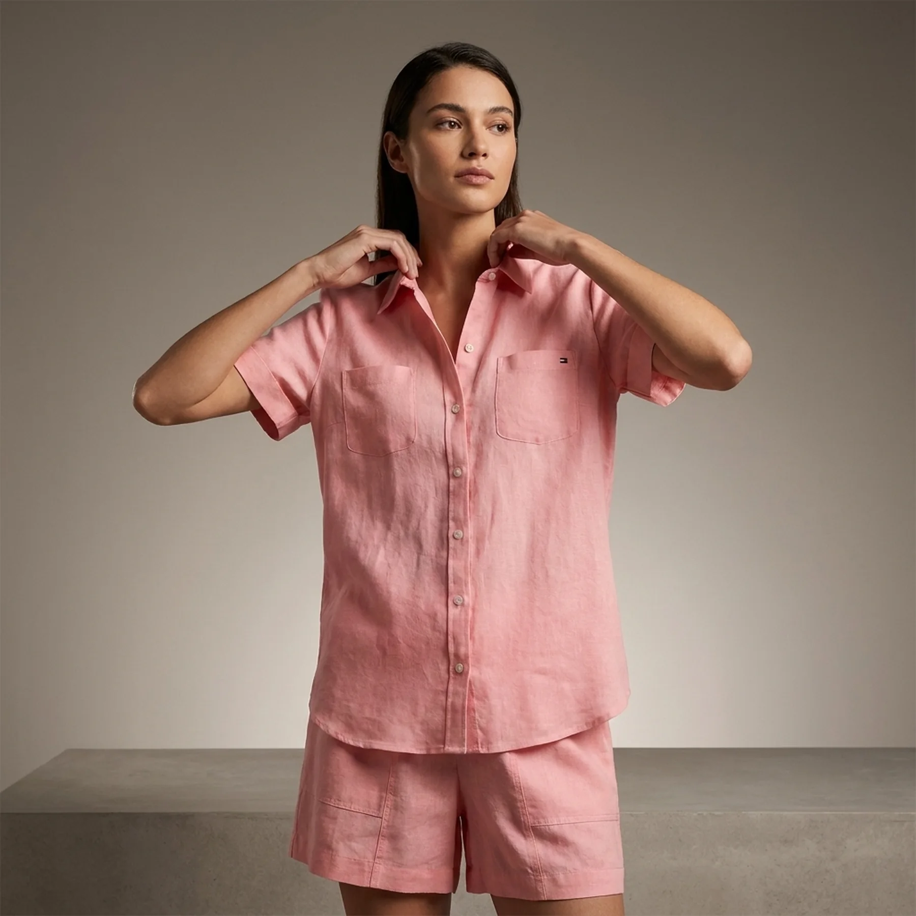 Жіноча сорочка Tommy Hilfiger з коротким рукавом 1159841275