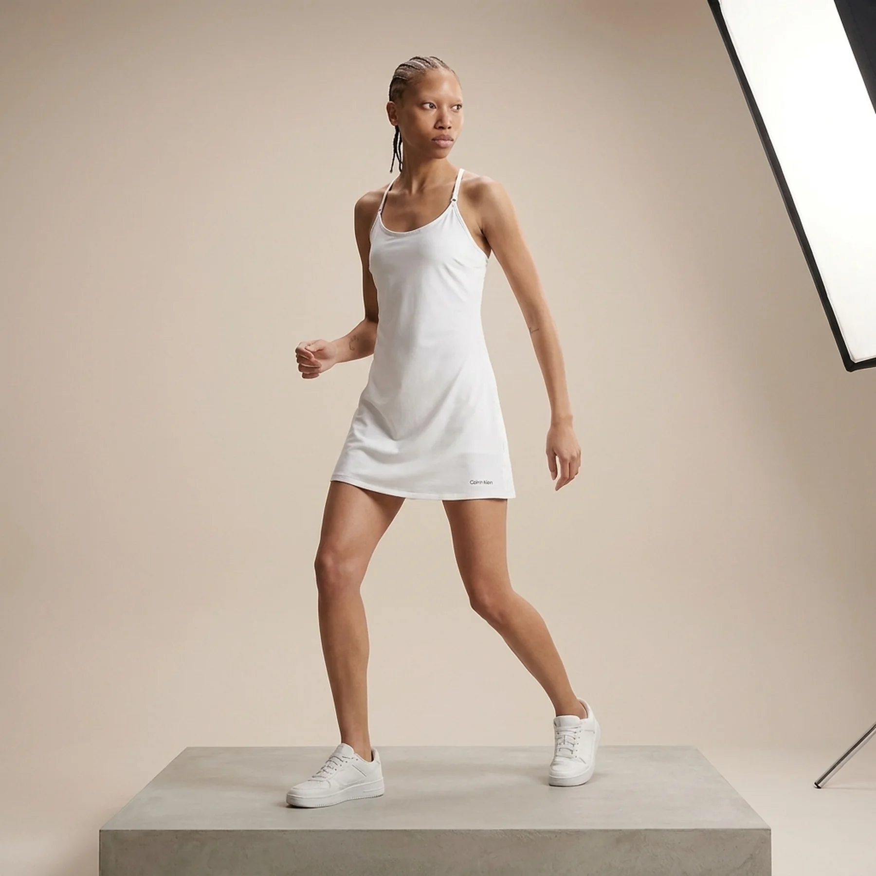 Жіноча спортивна сукня Calvin Klein 1159781597