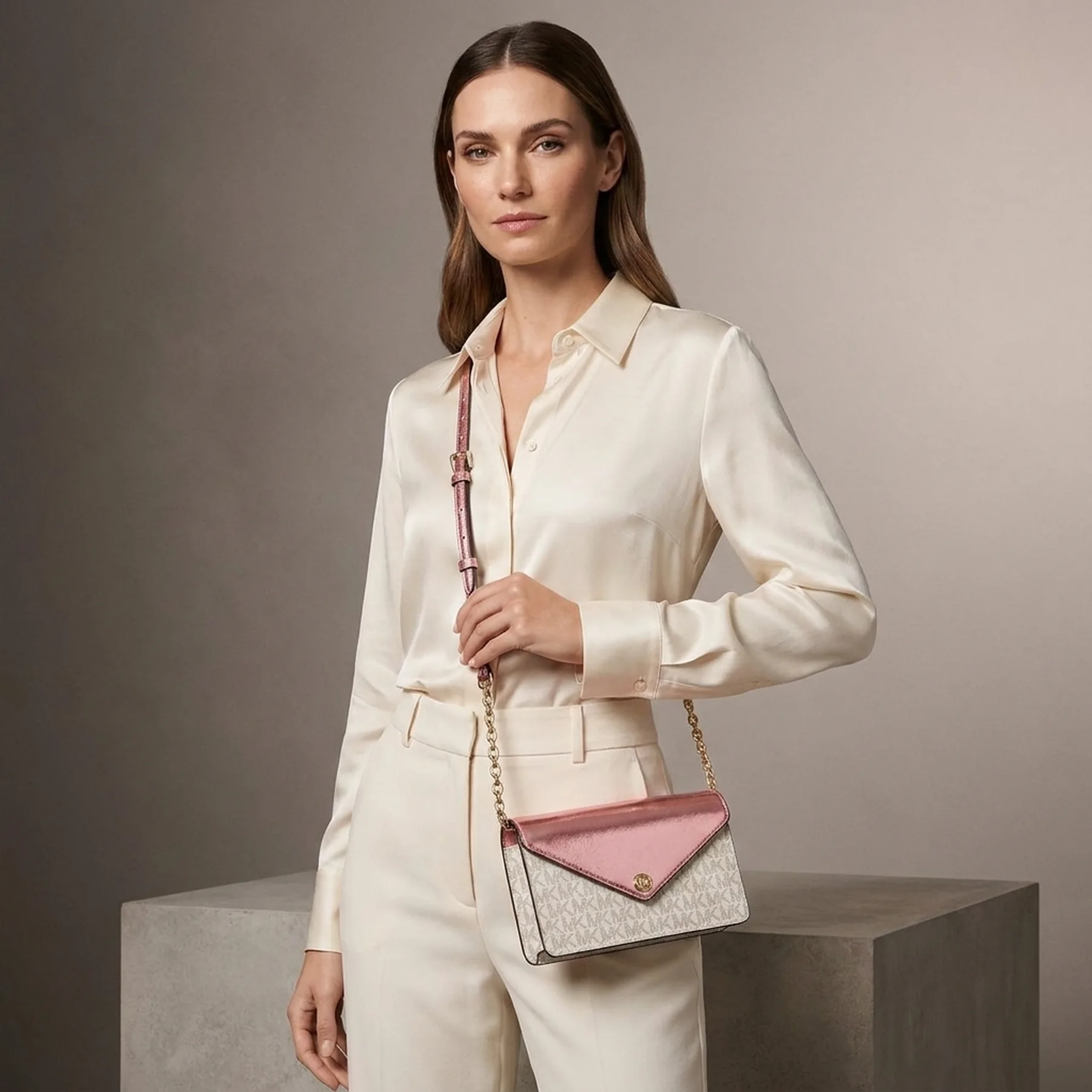 Жіноча сумка кроссбоді Michael Kors з логотипом 1159800490 (Білий, One size)