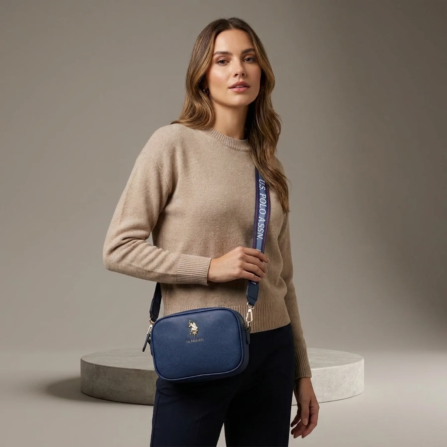 Жіноча сумка кроссбоді U.S. Polo Assn з логотипом 1159794575 (Білий/синій, One size)