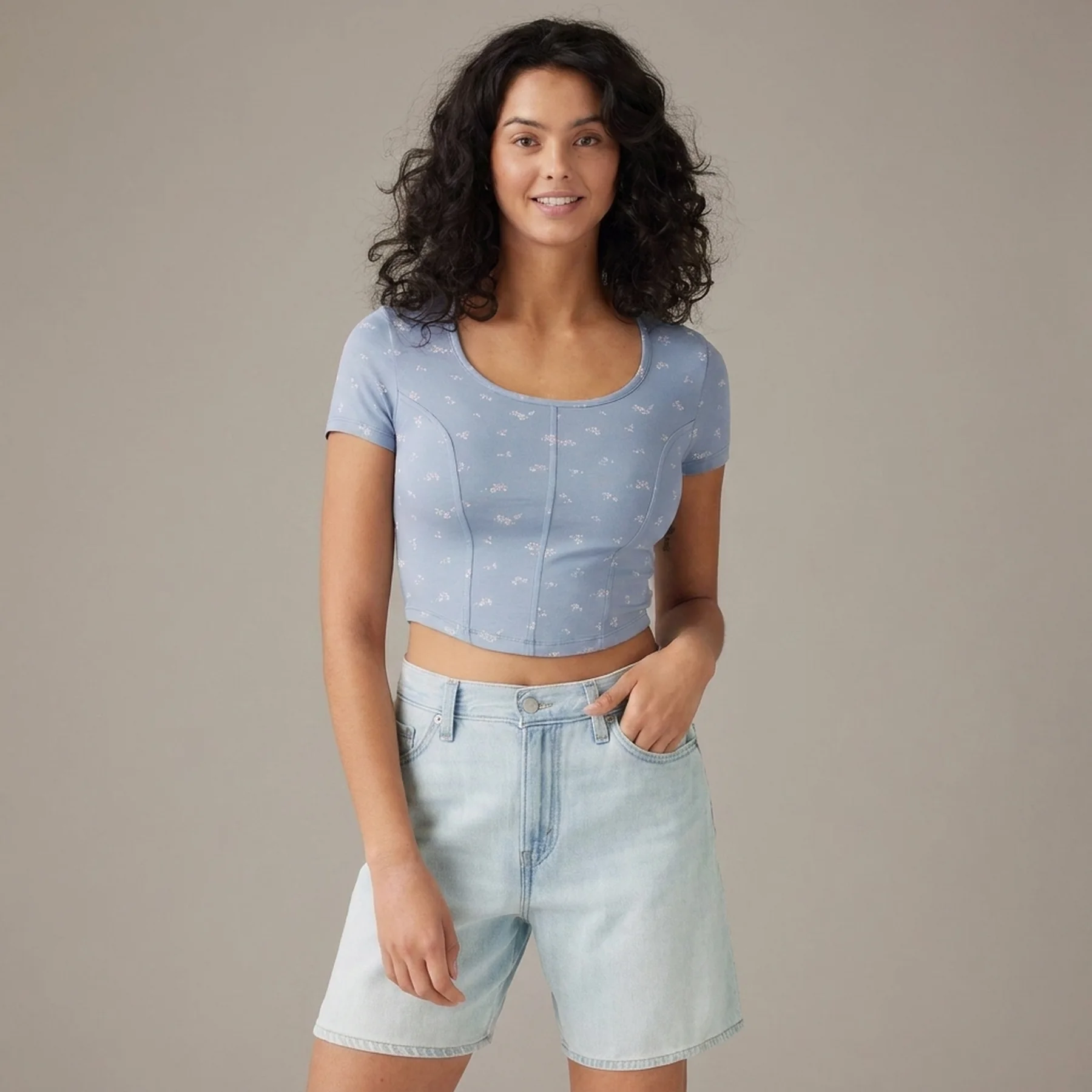 Жіноча укорочена футболка Levi's з принтом 1159850852