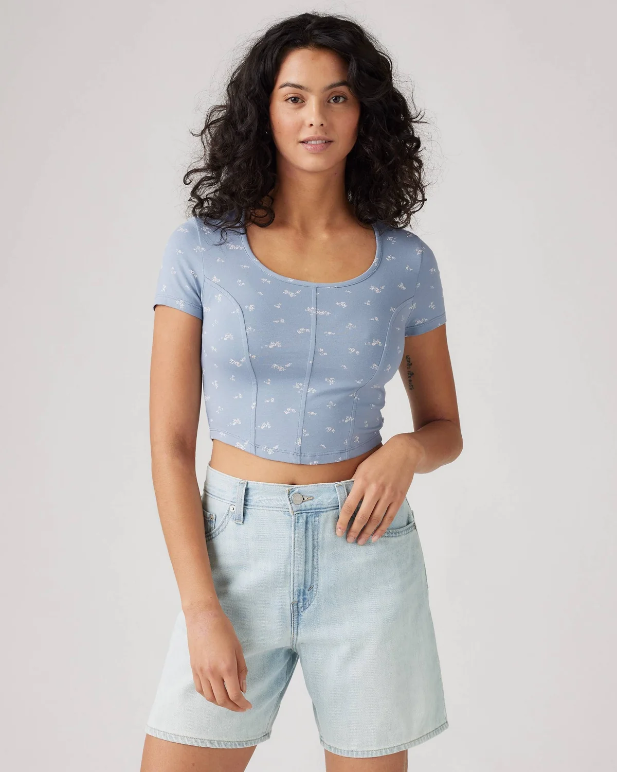 Жіноча укорочена футболка Levi's з принтом 1159850852