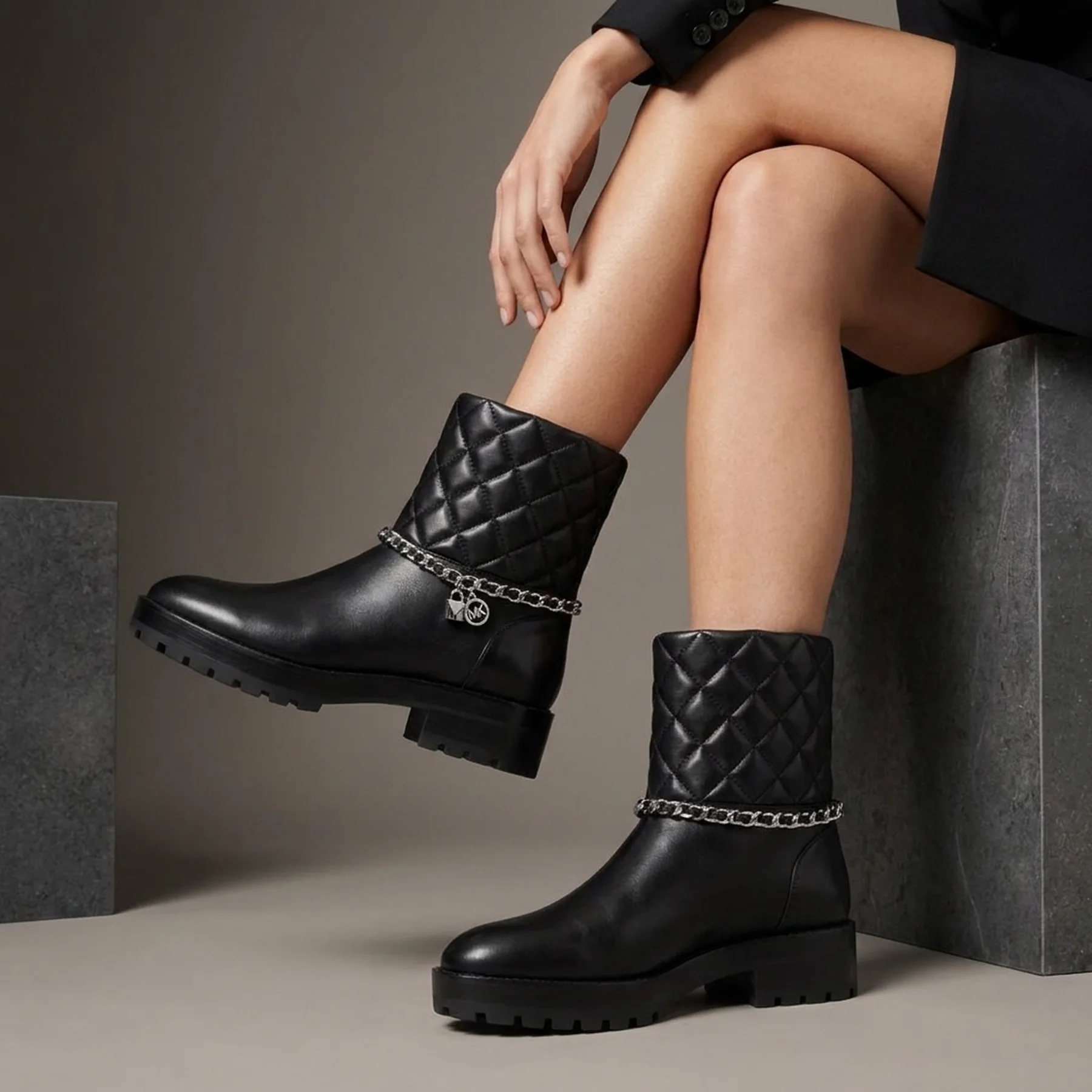 Жіночі черевики Michael Kors 1159783549