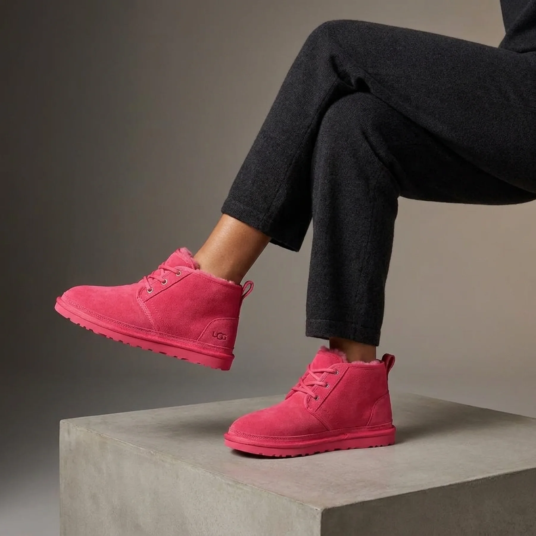 Жіночі черевики Neumel UGG з хутром 37