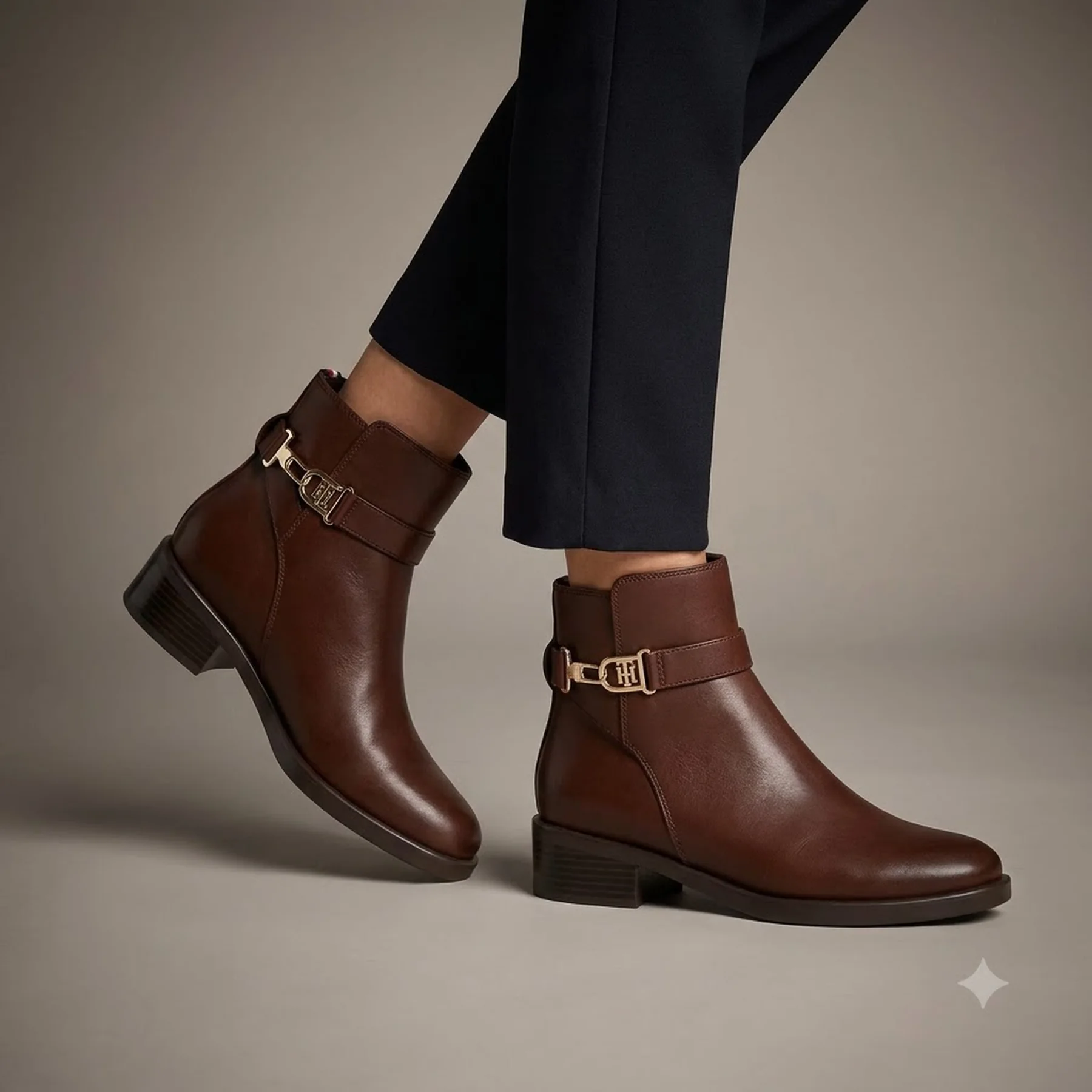Жіночі черевики Tommy Hilfiger з логотипом 37