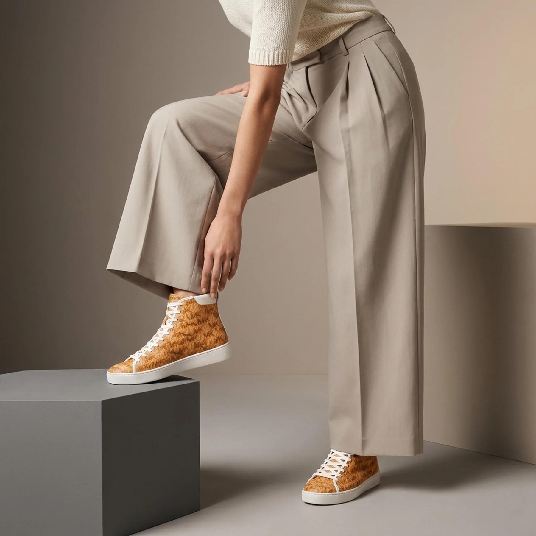 Жіночі кеди з екошкіри Michael Kors 37