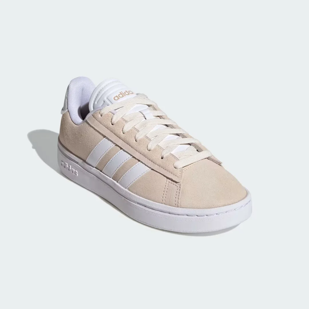 Жіночі кросівки Grand Court Alpha Adidas з натуральної замші 41 1/3