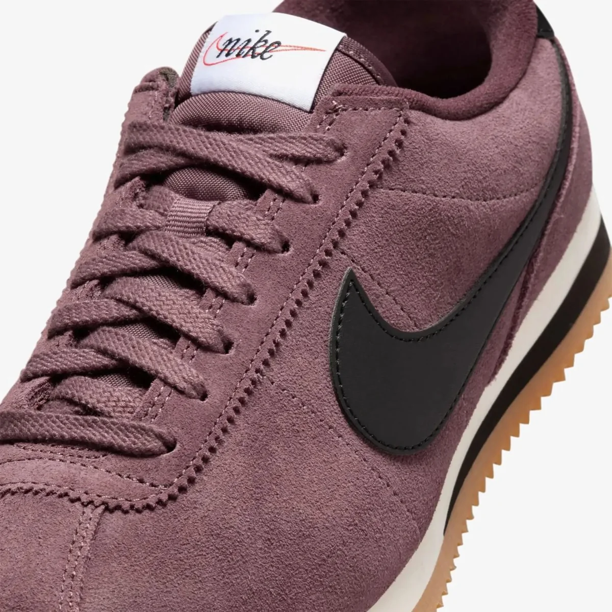 Жіночі кросівки NIKE CORTEZ IB1857-500