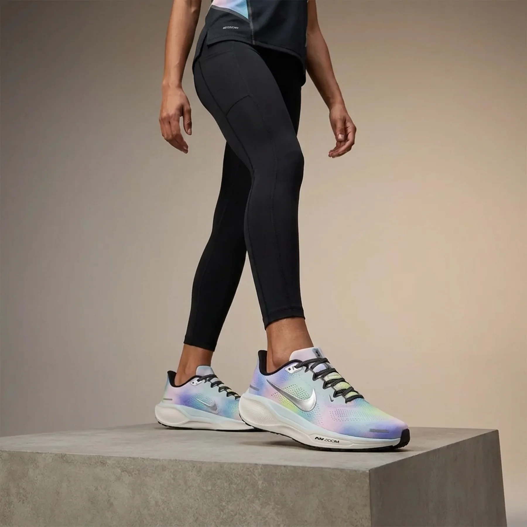 Жіночі кросівки NIKE W AIR ZOOM PEGASUS 41 SE HJ7816-400