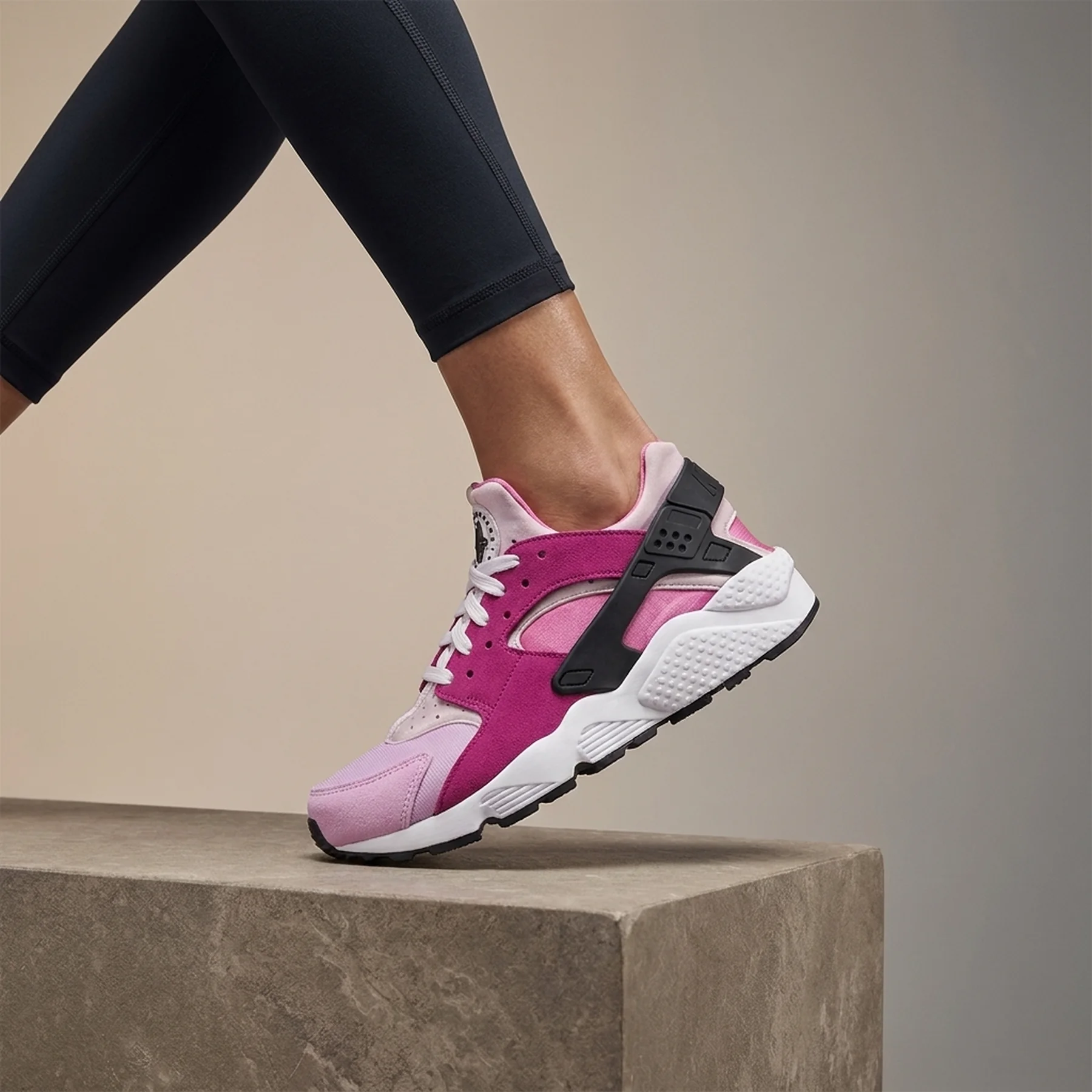 Жіночі кросівки W Air Huarache