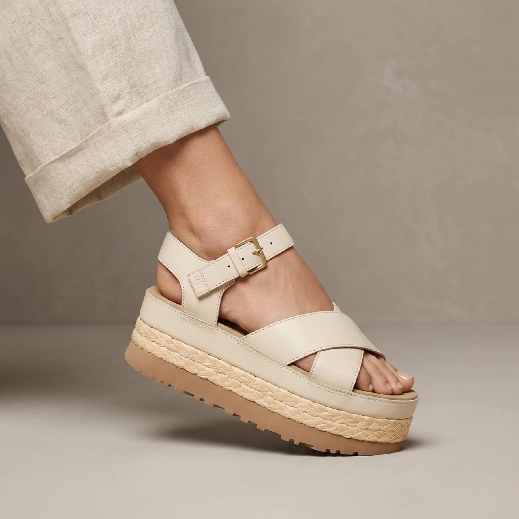 Жіночі сандалі UGG Aubrey Ankle 41