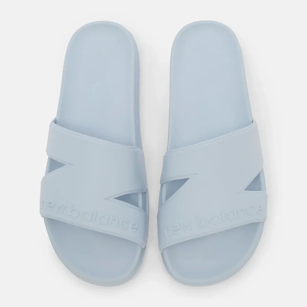 Жіночі шльопанці New Balance з логотипом 41,5