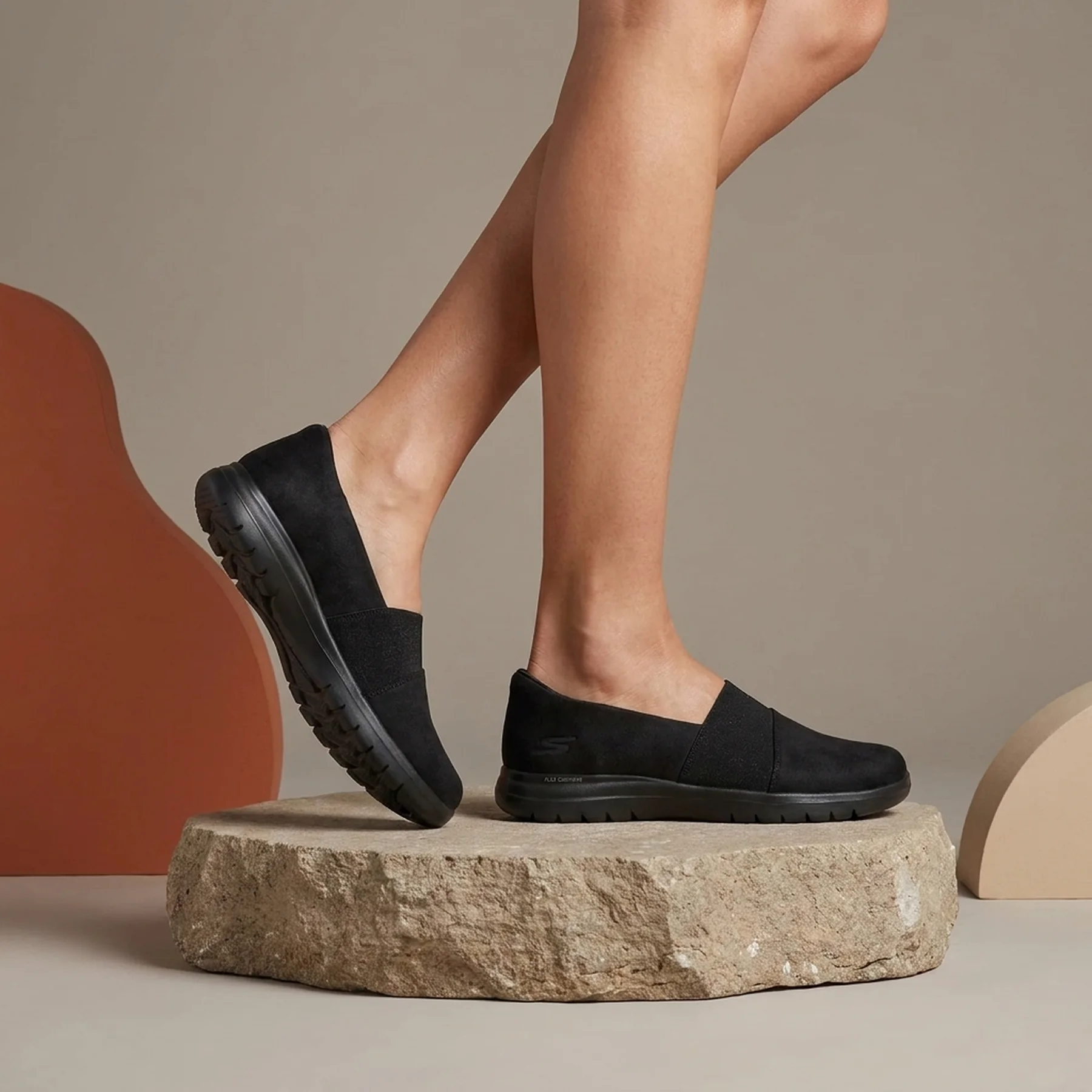Жіночі сліпони On The Go Flex Reverie Skechers 38,5