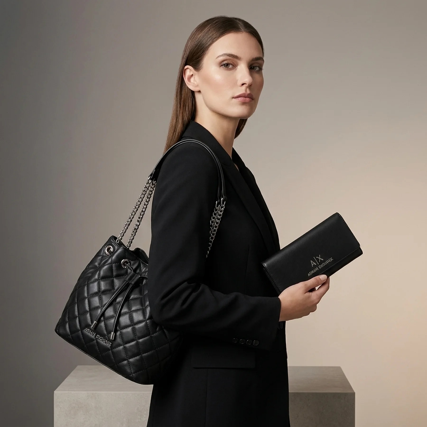 Жіночий набір Armani Exchange сумка та гаманець 1159858953 Чорний