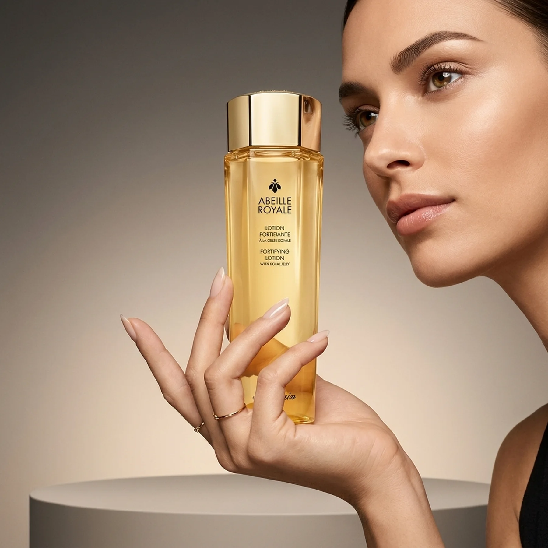 Укрепляющий лосьон с маточным молочком Guerlain Abeille Royale Fortifying Lotion 150 мл