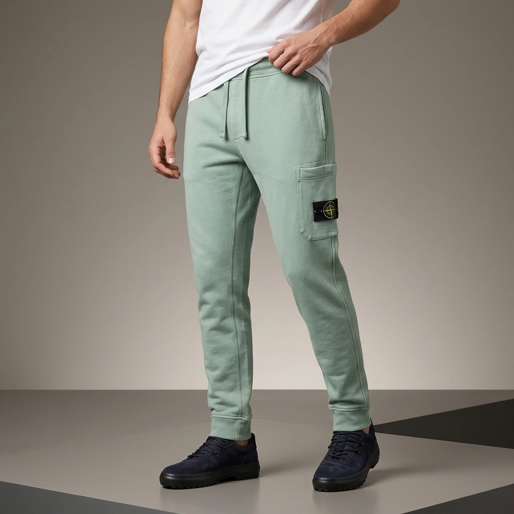 Звужені спортивні штани Stone Island Green
